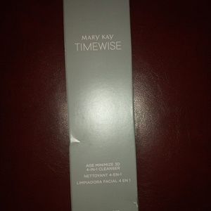 Mary Kay 4-in-1Cleanser